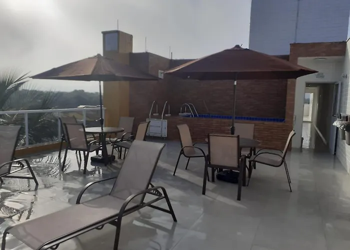 Apto No Jd Indaia Com Piscina A 300M Da Praia