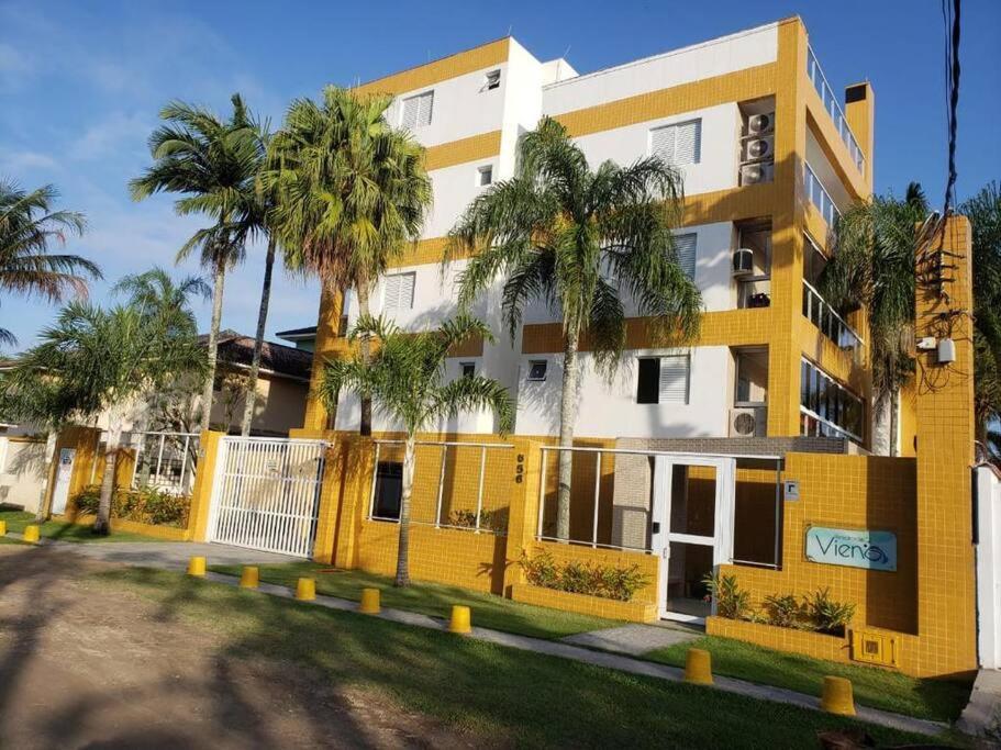 Apto No Jd Indaia Com Piscina A 300m Da Apartment