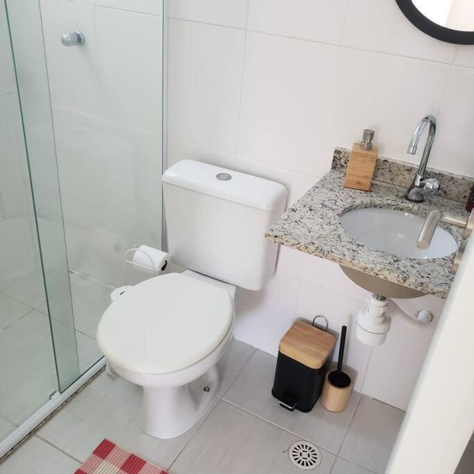 Apartment Apto No Jd Indaia Com Piscina A 300m Da