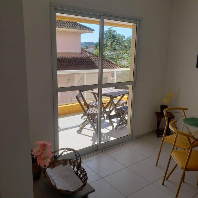 Apto No Jd Indaia Com Piscina A 300m Da *