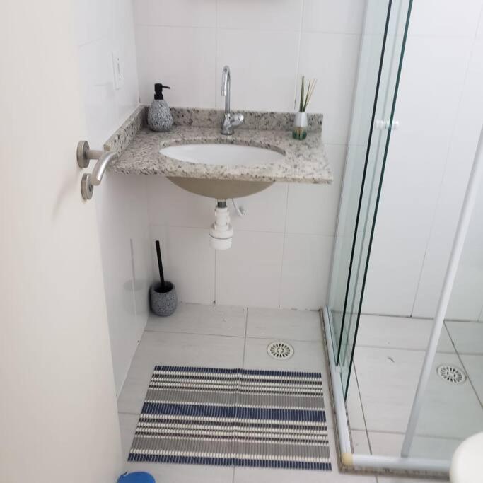 Apto No Jd Indaia Com Piscina A 300m Da Apartment