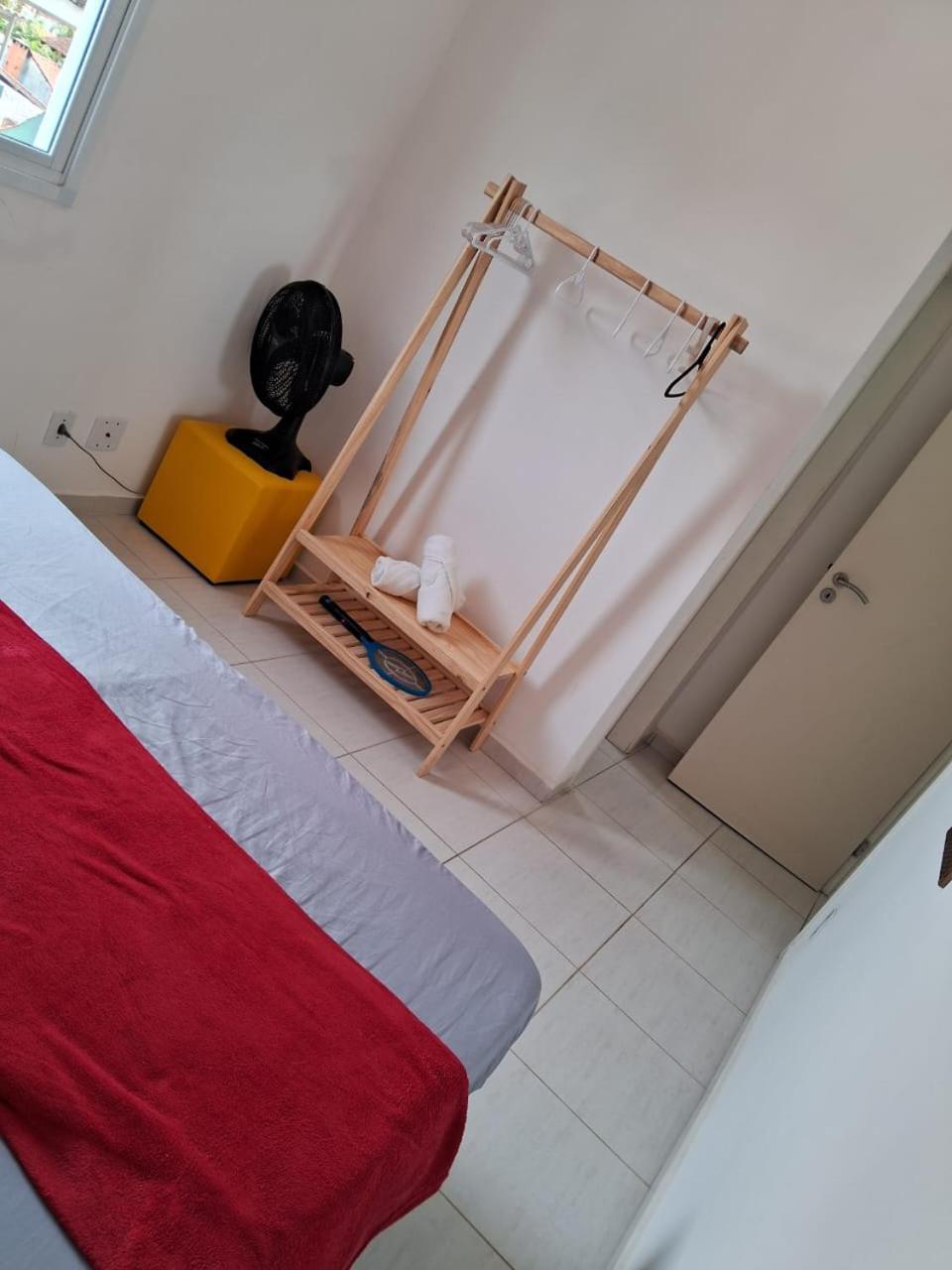 Apartment Apto No Jd Indaia Com Piscina A 300m Da